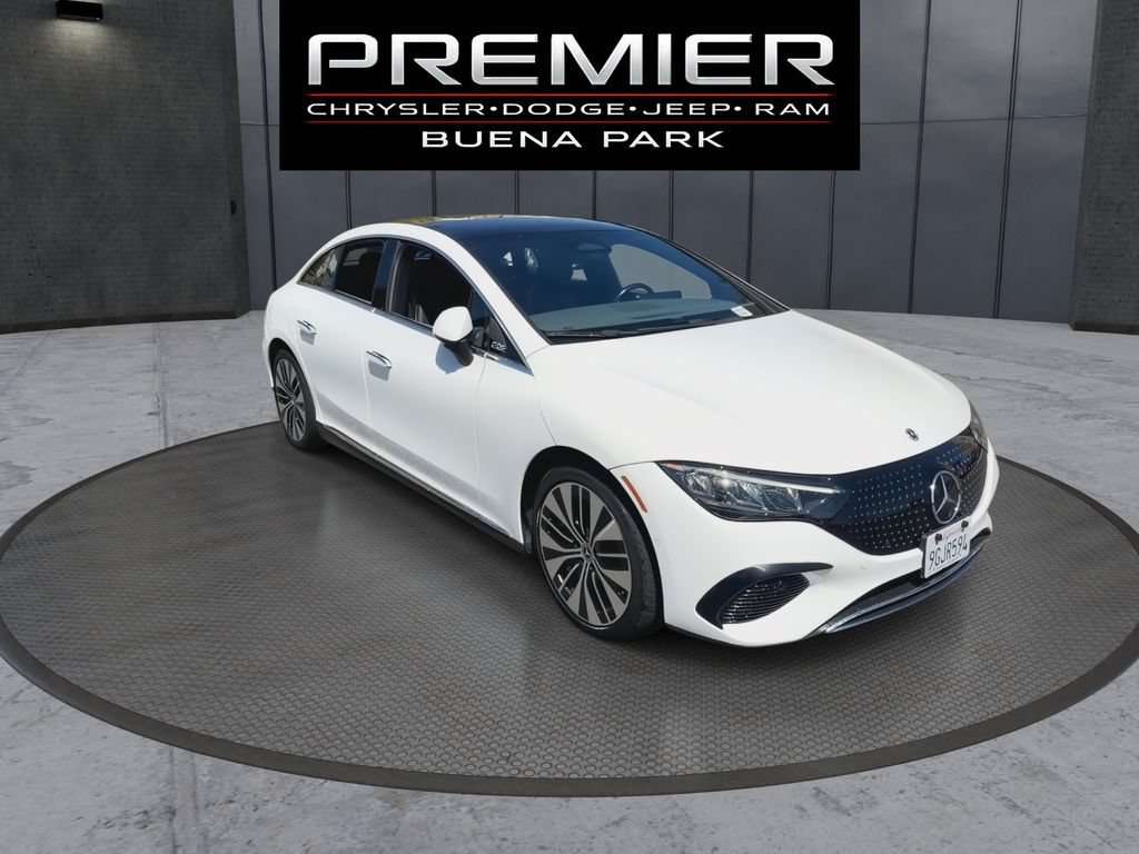Used 2023 Mercedes-Benz EQE 350+ Sedan video 2