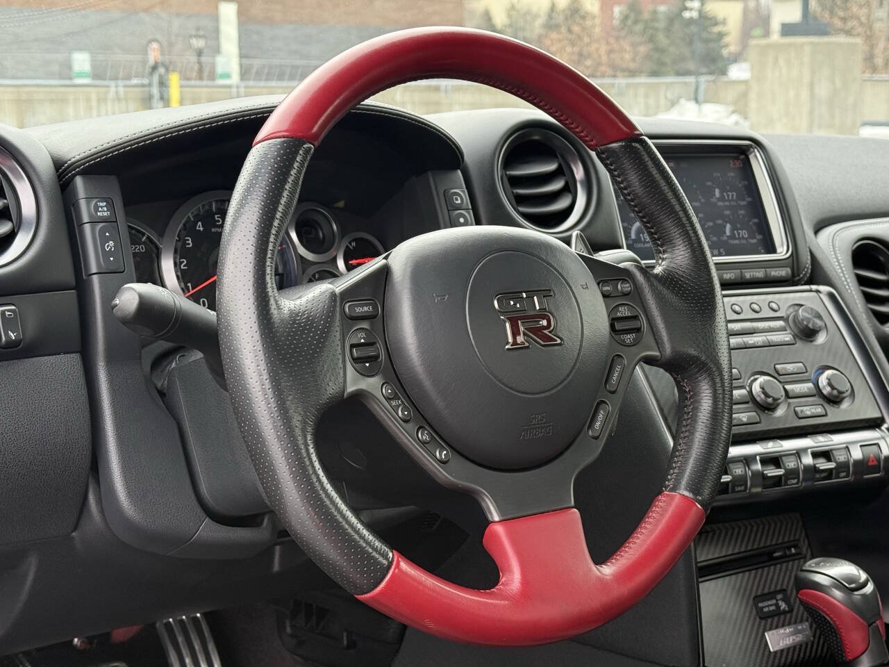 Used 2015 Nissan GT-R Black Edition AWD/4WD image 15