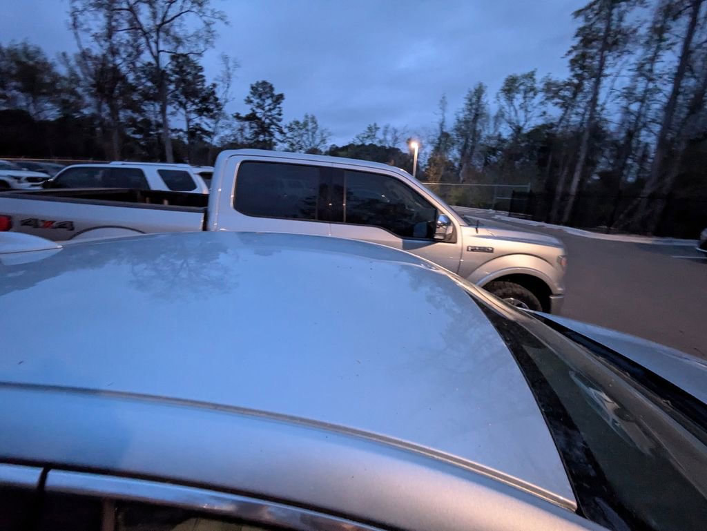 Used 2018 Chevrolet Malibu LT w/ Driver Confidence Package image 10