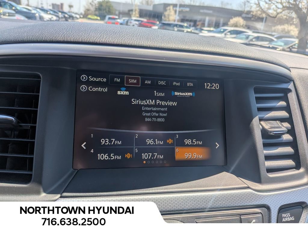 Used 2019 Nissan Pathfinder SL AWD/4WD image 22