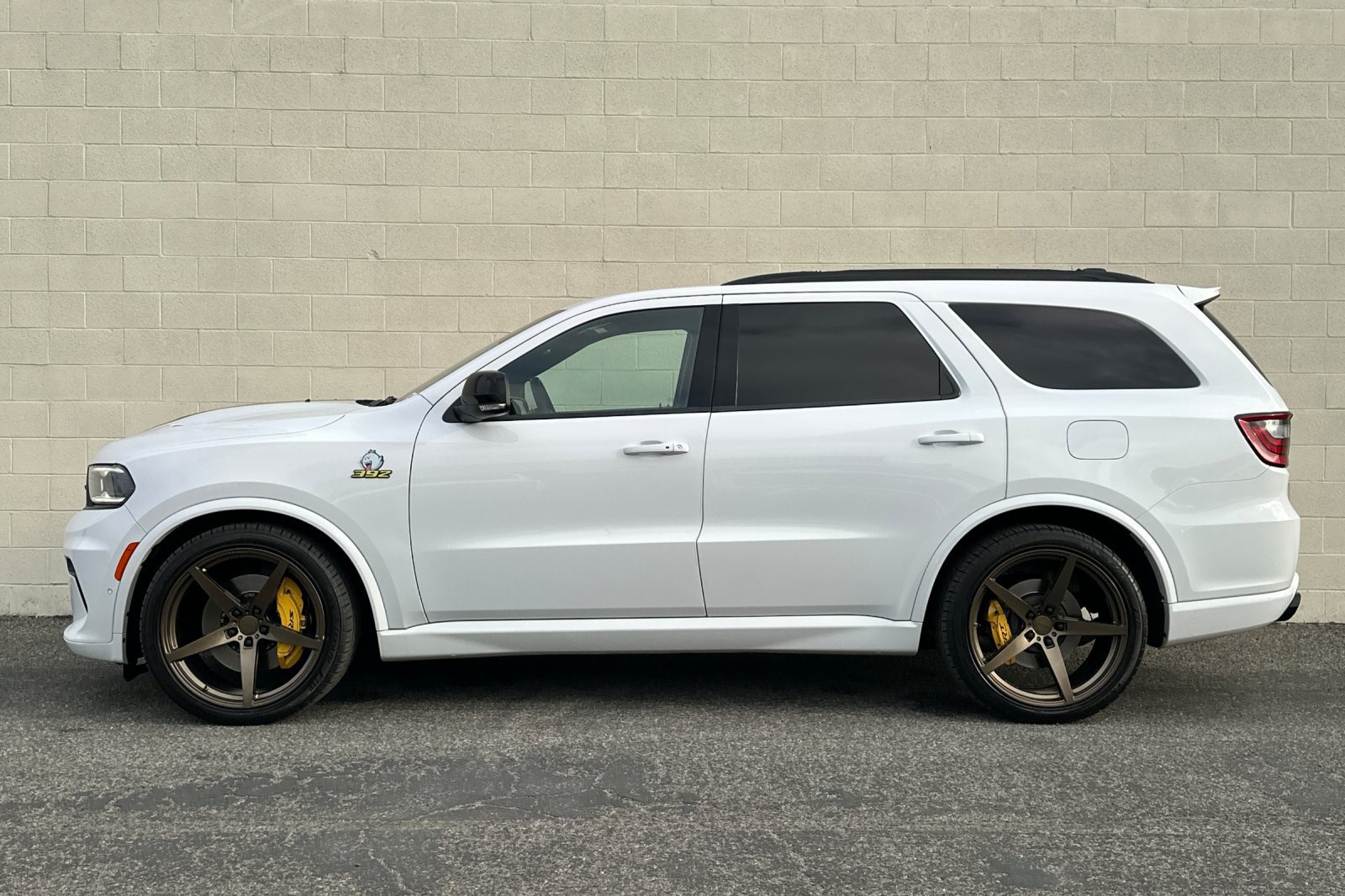 Used 2024 Dodge Durango SRT AWD/4WD image 7