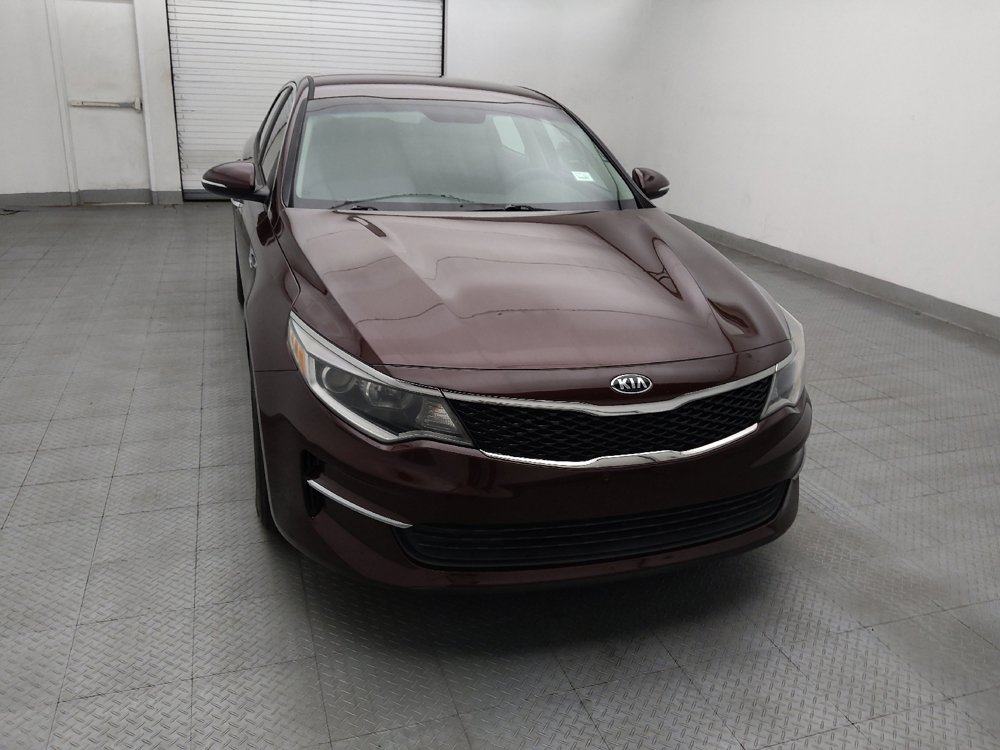 Used 2018 Kia Optima LX FWD image 14