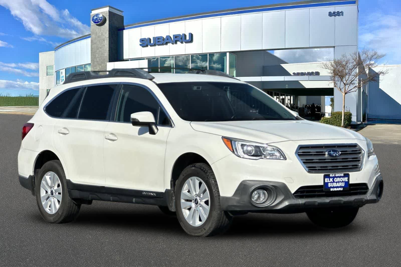 Used 2017 Subaru Outback 2.5i Premium AWD/4WD image 5