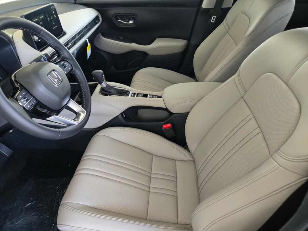 New 2027 Honda HR-V EX-L image 10