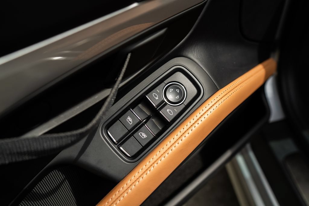 Used 2019 Porsche 911 Speedster RWD image 18