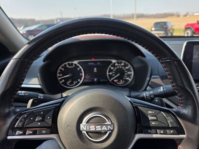 Used 2024 Nissan Altima 2.5 SR image 13