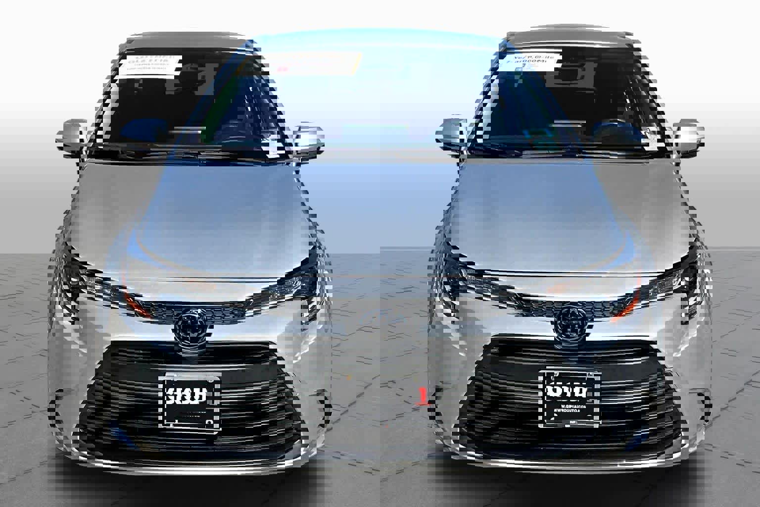 Used 2023 Toyota Corolla LE w/ Carpet Mat Package (TMS) image 4