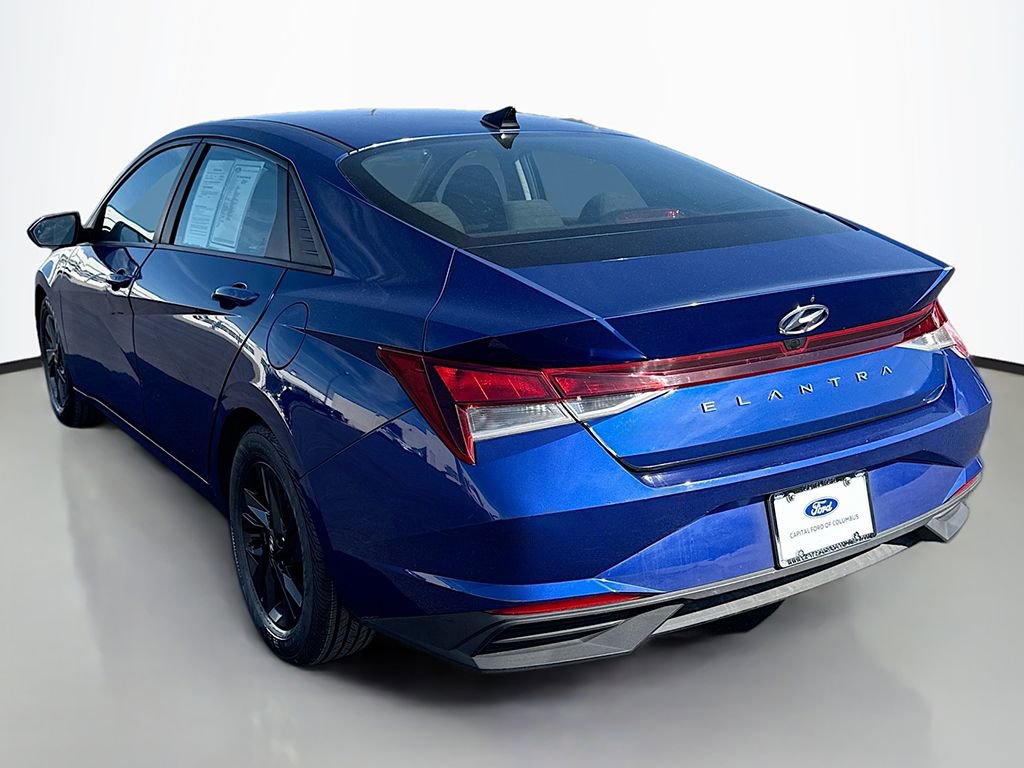 Used 2022 Hyundai Elantra SEL image 7