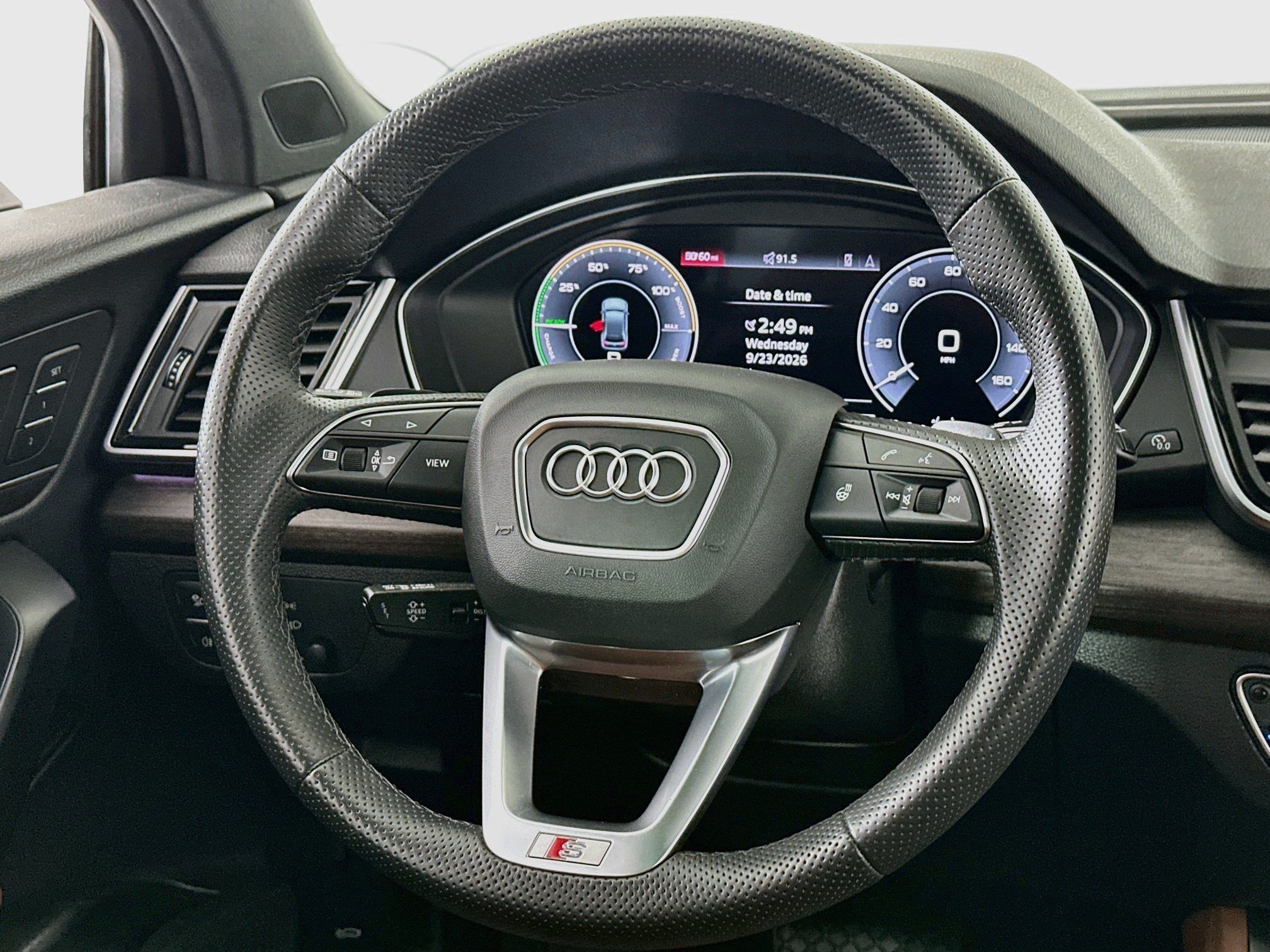 Used 2025 Audi Q5 e Premium Plus w/ Premium Plus Package AWD/4WD image 8