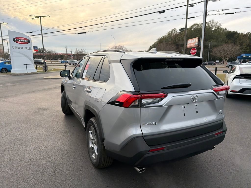New 2025 Toyota RAV4 XLE image 3