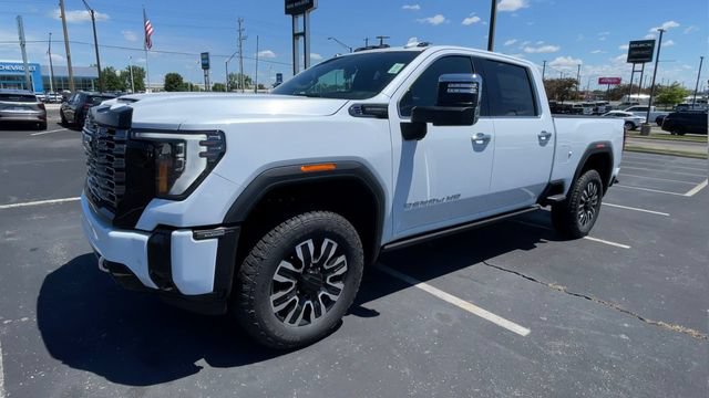 New 2026 GMC Sierra 2500 Denali Ultimate AWD/4WD image 6
