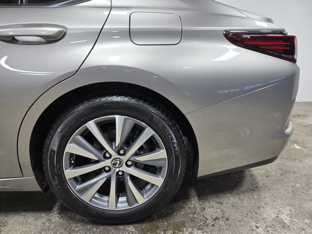 Used 2021 Lexus ES 350 w/ Premium Package image 55