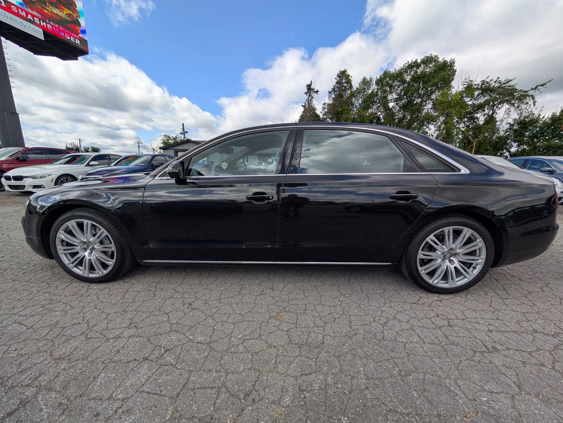 Used 2014 Audi A8 L TDI w/ Premium Package image 2