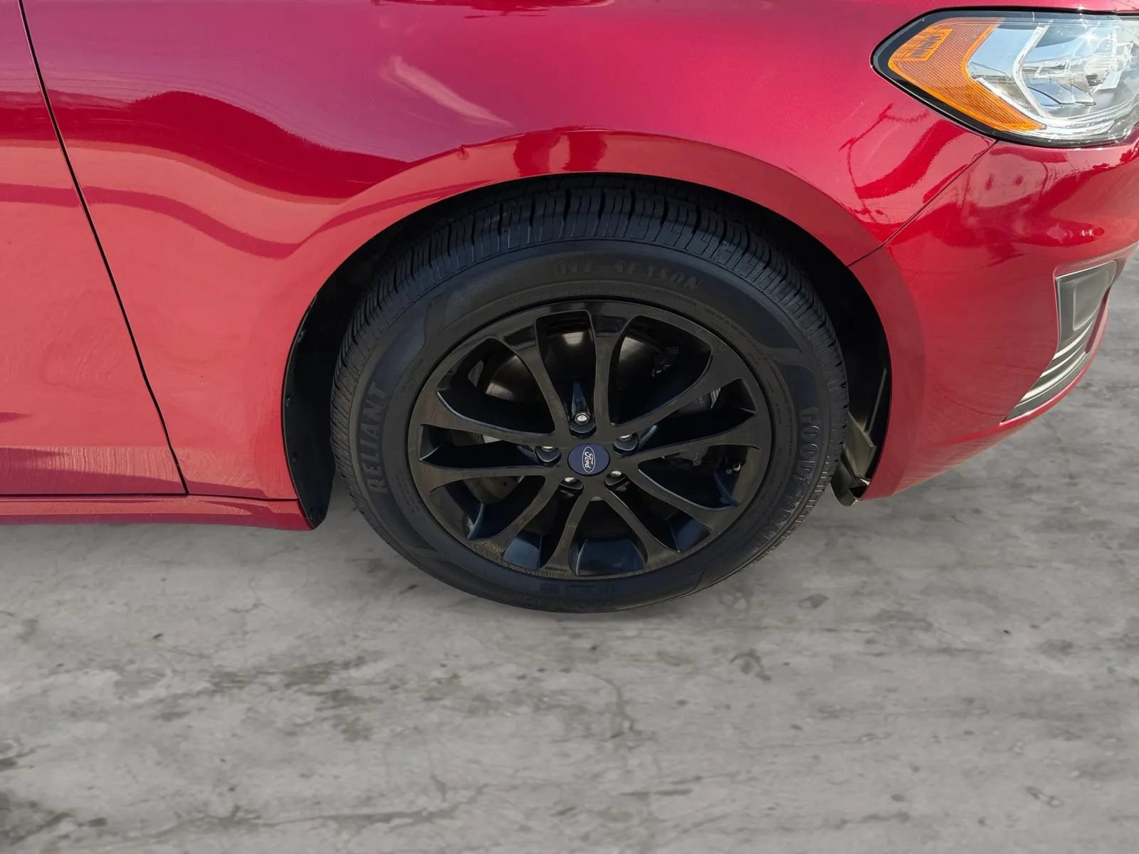 Used 2020 Ford Fusion SE FWD image 44