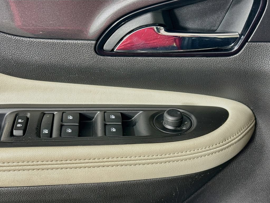 Used 2019 Buick Encore Preferred FWD image 21