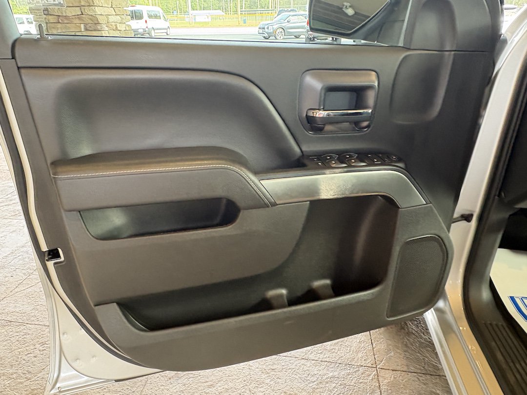 Used 2015 Chevrolet Silverado 1500 LT w/ All Star Edition AWD/4WD image 19
