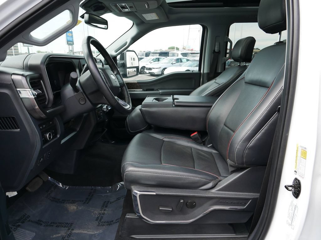 Used 2024 Ford F350 Lariat AWD/4WD image 12