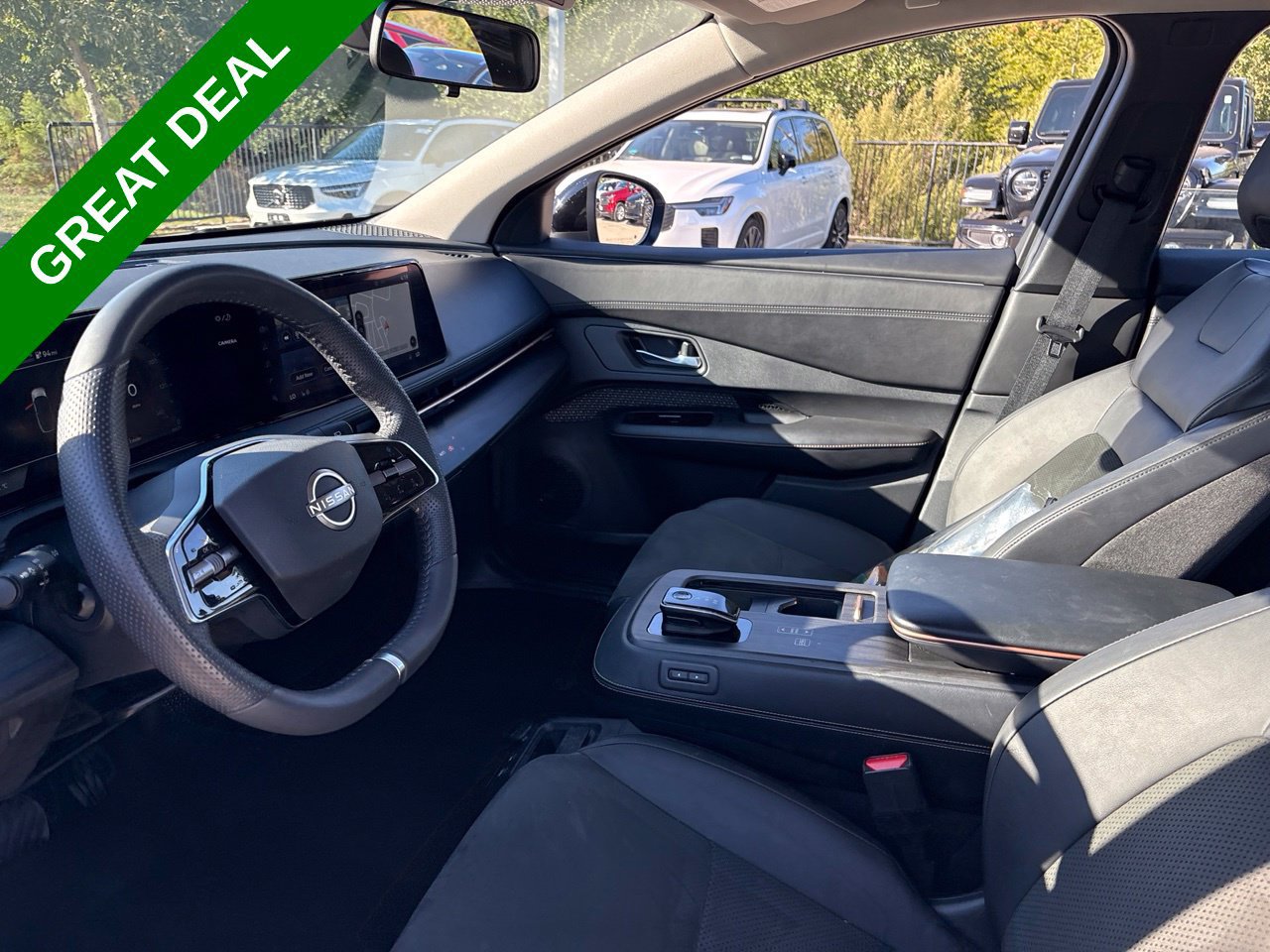 Used 2024 Nissan Ariya AWD image 19