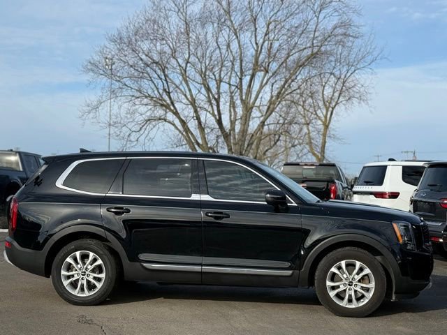 Used 2022 Kia Telluride LX image 38