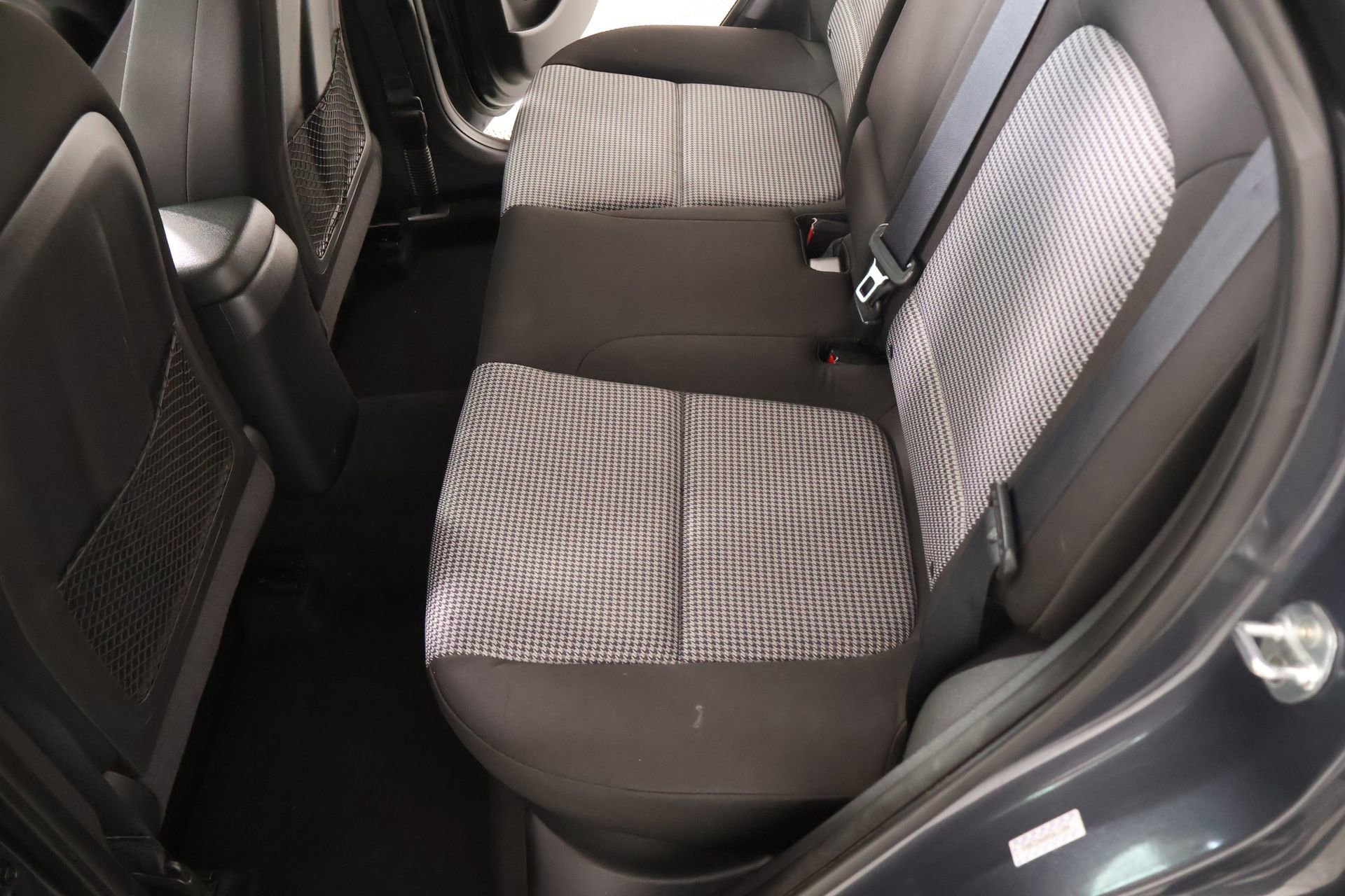 Used 2021 Hyundai Kona SEL FWD image 11