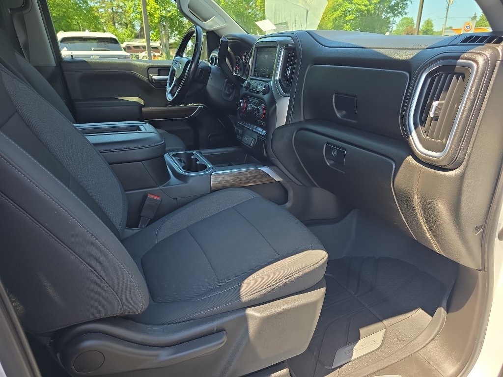 Used 2021 Chevrolet Silverado 1500 RST w/ Rally Edition AWD/4WD image 15