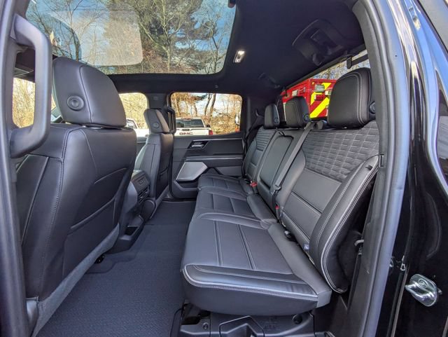 New 2025 GMC Sierra EV Denali AWD/4WD image 28
