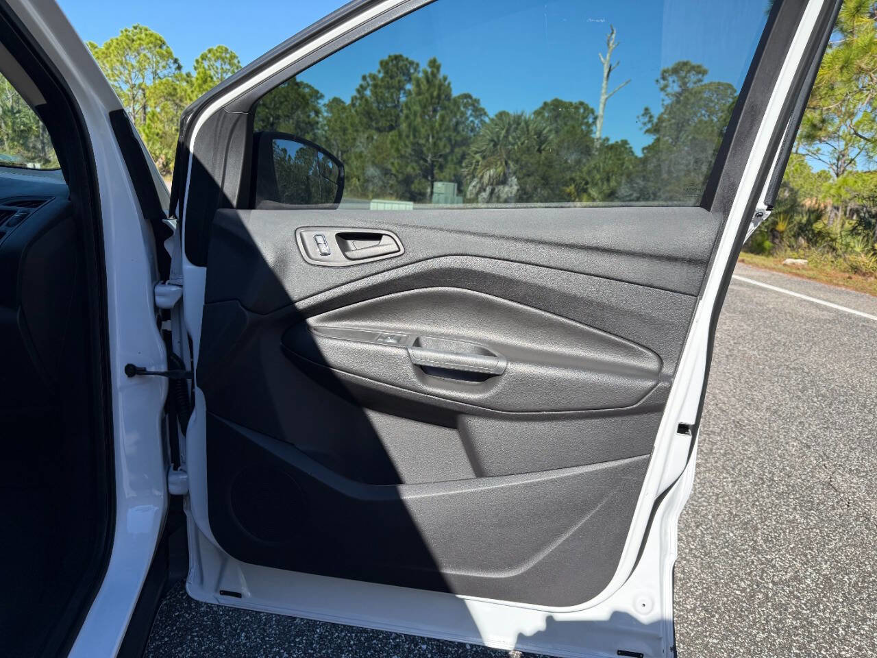 Used 2014 Ford Escape S image 13