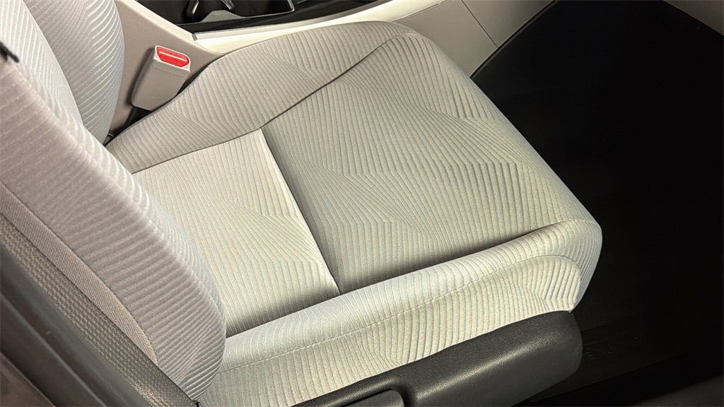 Used 2017 Honda Accord LX image 11