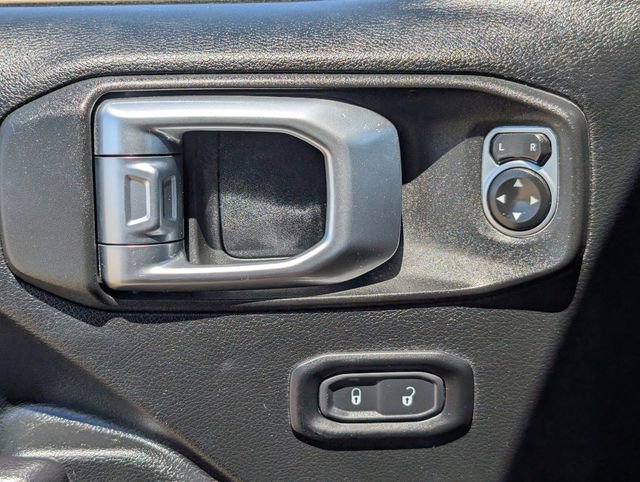 Used 2019 Jeep Wrangler Unlimited Sport S AWD/4WD image 23