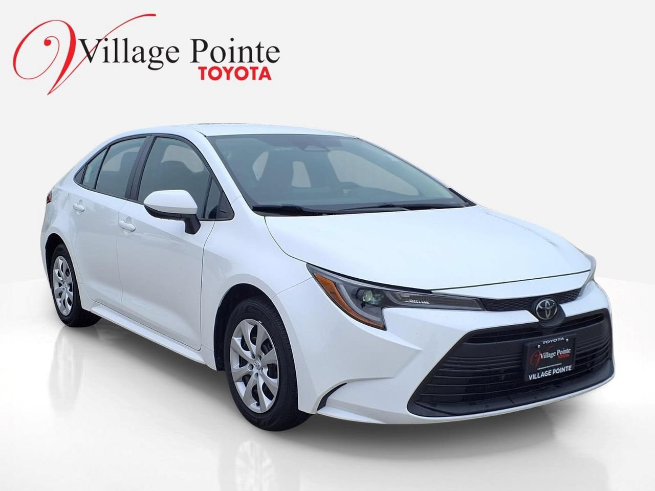 Used 2024 Toyota Corolla LE FWD image 7