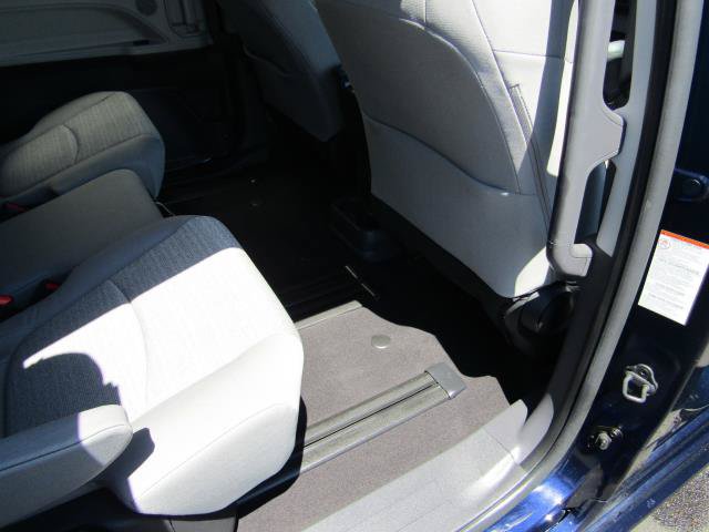 Used 2022 Toyota Sienna LE AWD/4WD image 15