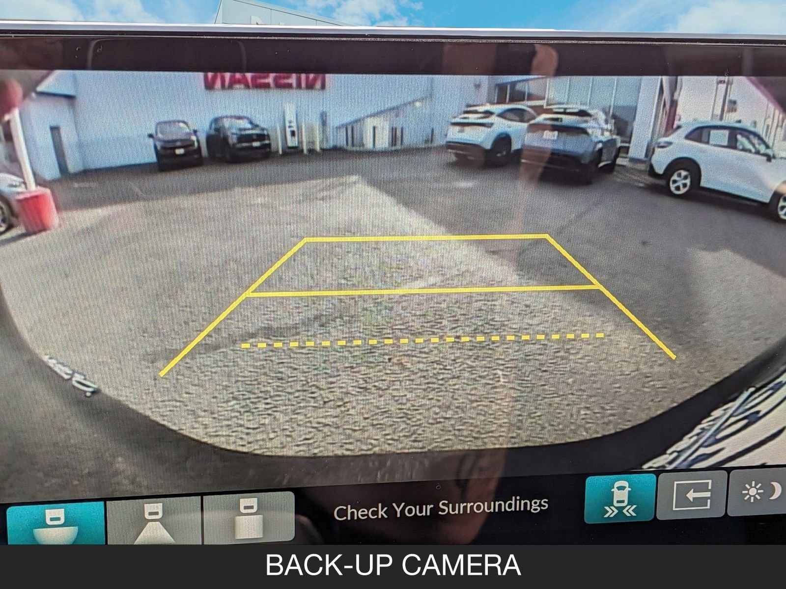 Used 2023 Honda HR-V EX-L image 18