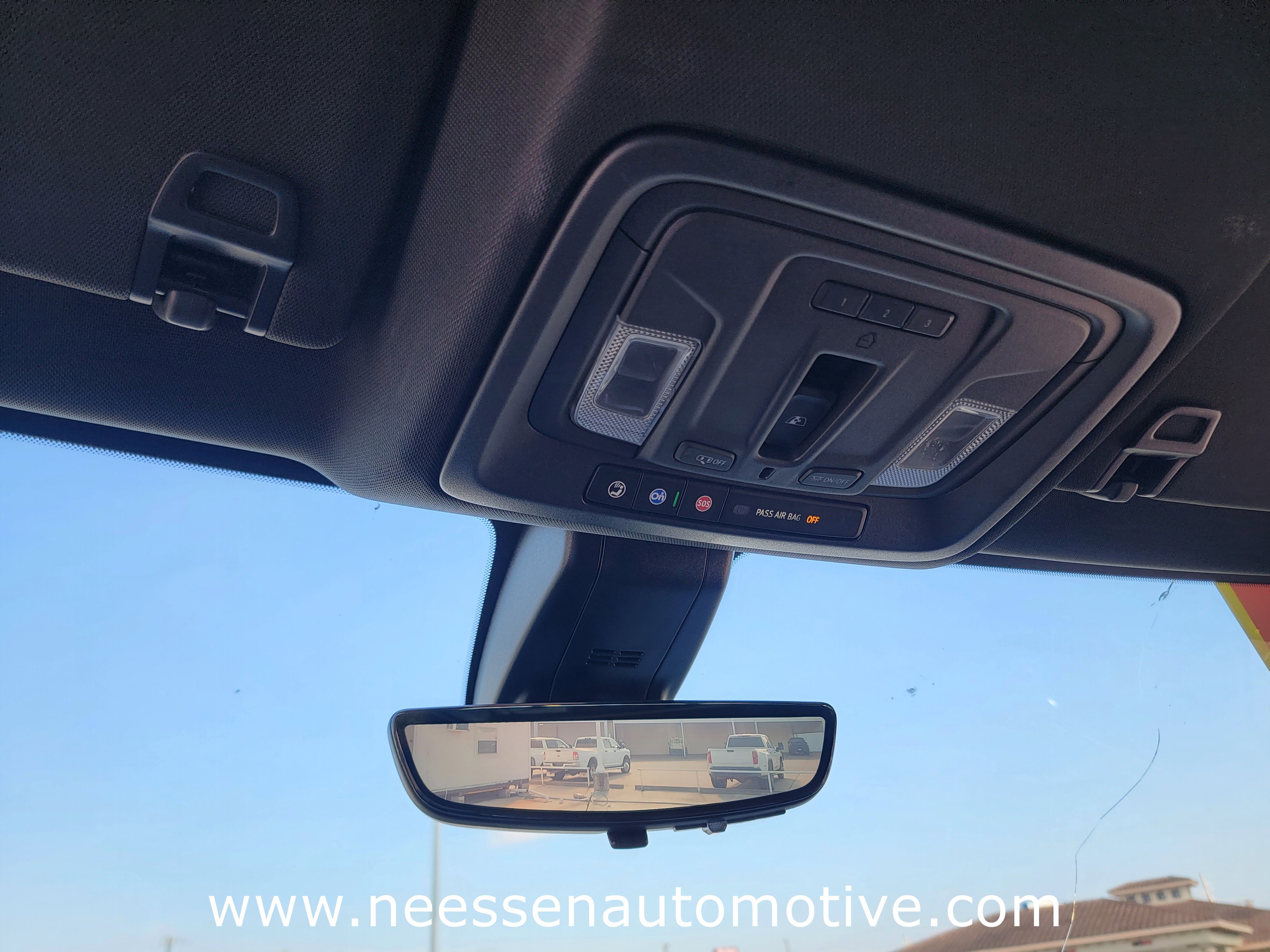 Used 2021 Chevrolet Silverado 2500 LTZ w/ Carhartt Edition image 38