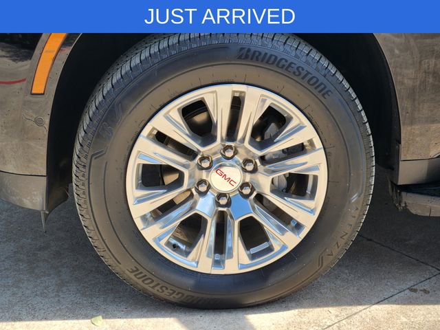 Used 2025 GMC Yukon XL Denali AWD/4WD image 18