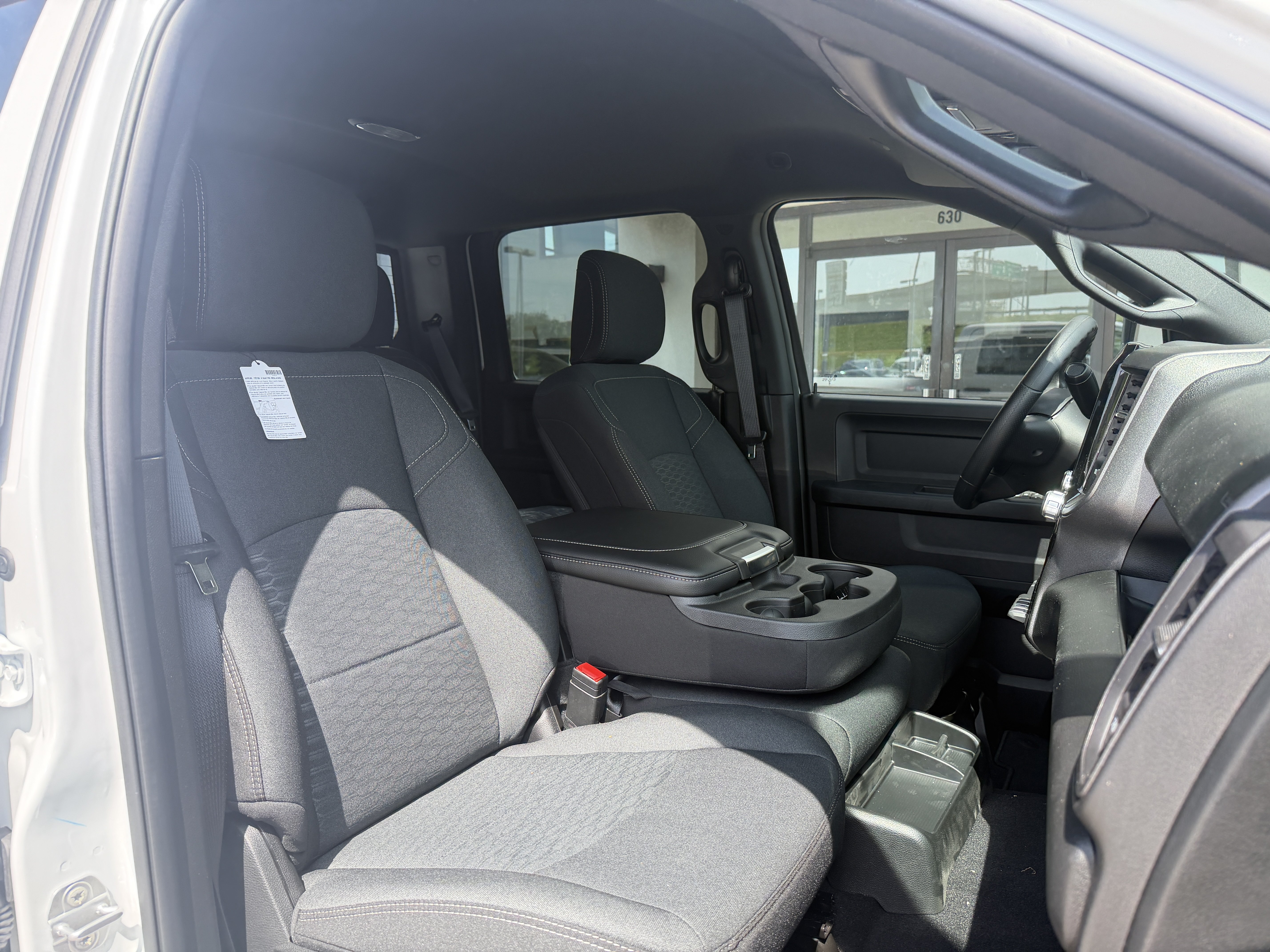 New 2026 RAM 3500 Tradesman AWD/4WD image 25