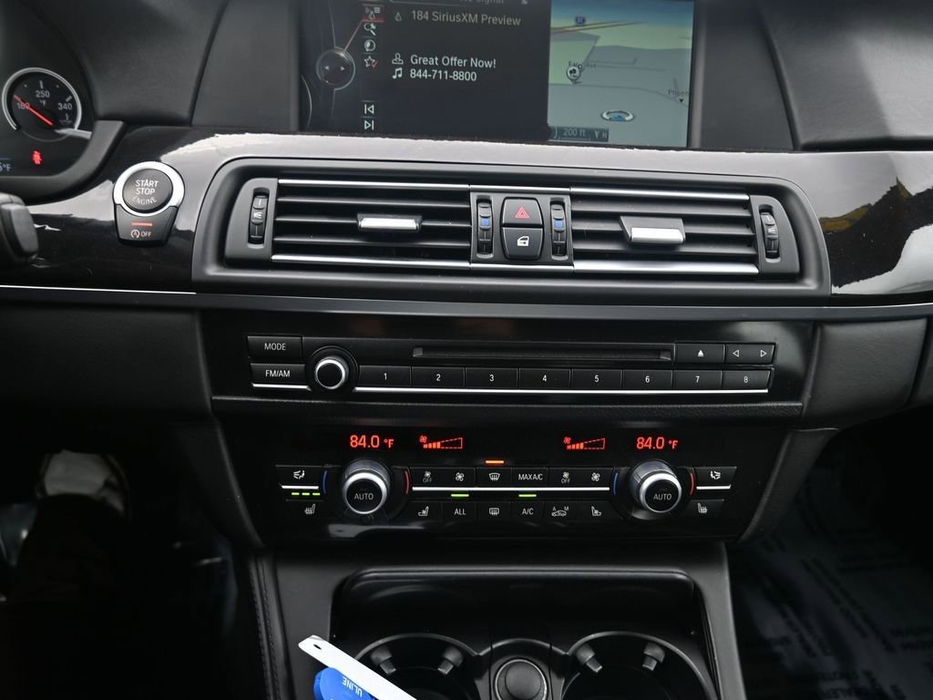 Used 2013 BMW M5 image 21