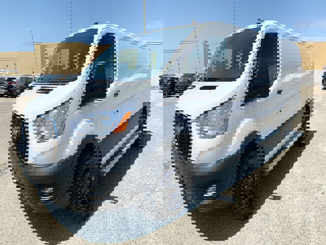 Used 2022 Ford Transit 250 Low Roof w/ Exterior Upgrade Package image 3