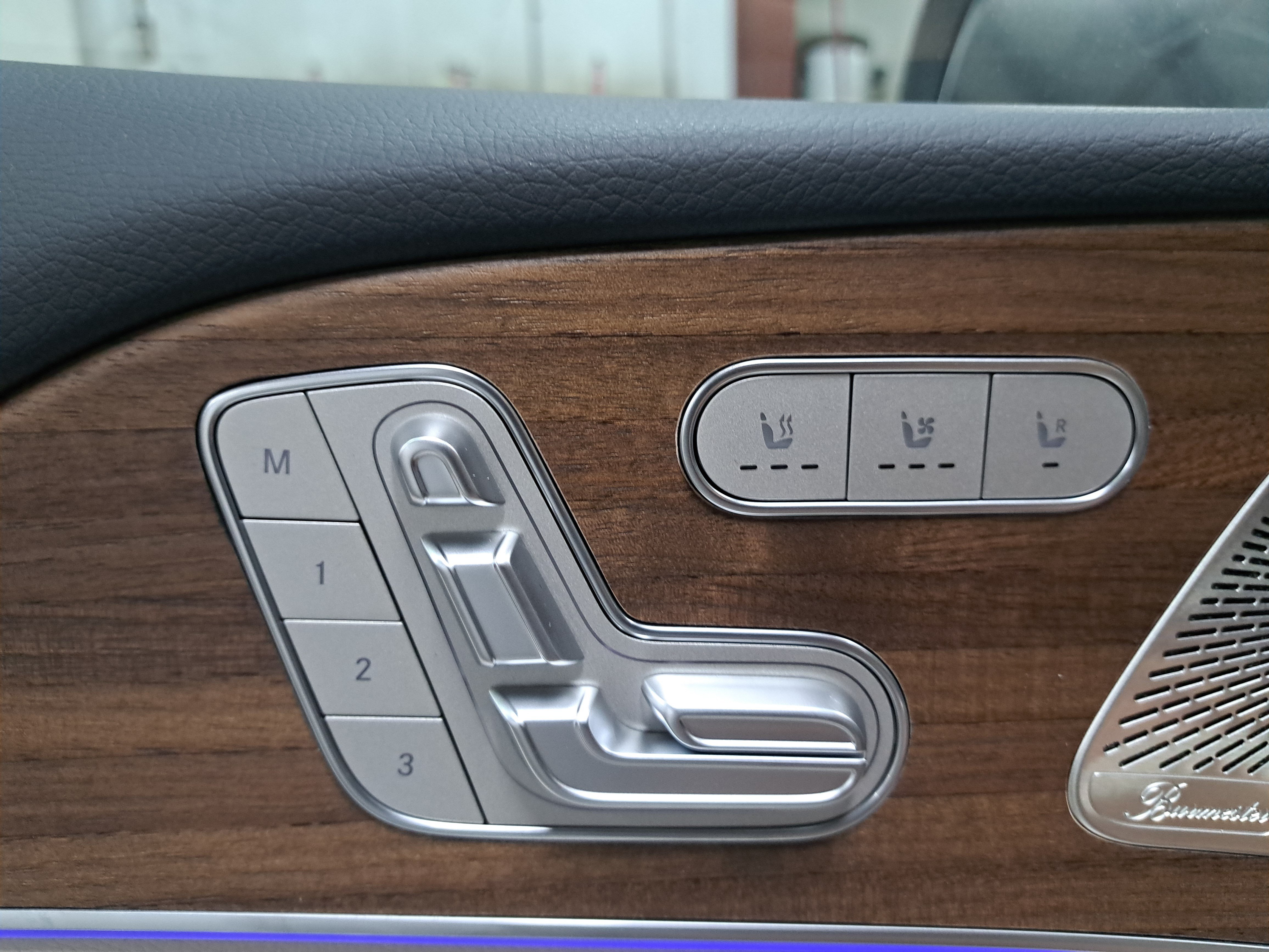 New 2026 Mercedes-Benz GLS 450 4MATIC image 31