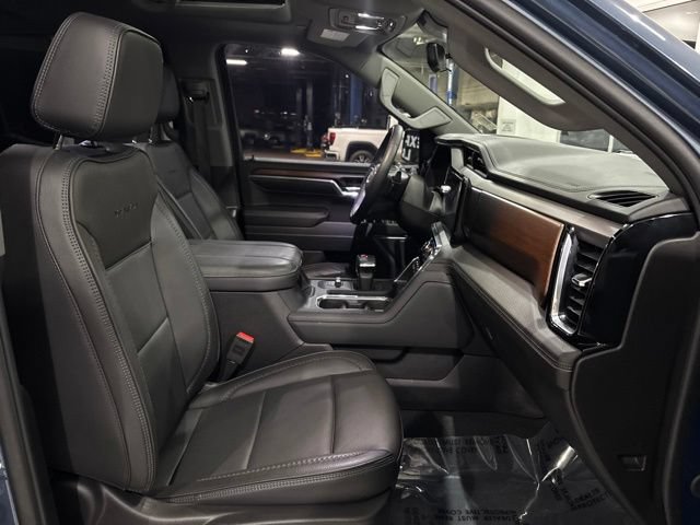 Used 2024 GMC Sierra 1500 Denali AWD/4WD image 40
