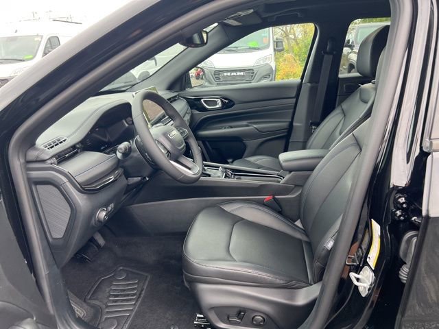 New 2026 Jeep Compass Limited w/ Sun, Sound & Navigation Group AWD/4WD image 18
