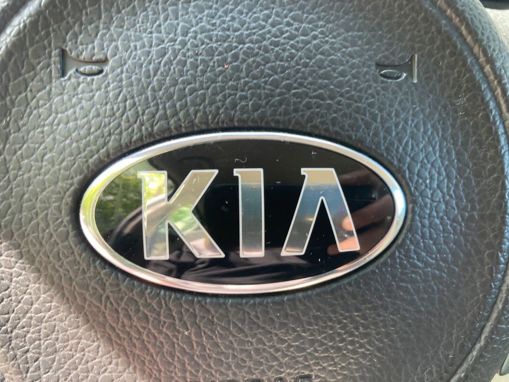 Used 2015 Kia Optima LX image 26