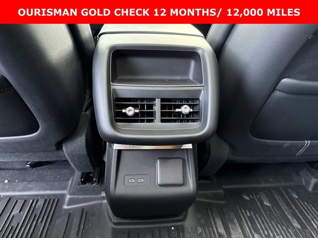 Used 2024 Cadillac Lyriq Sport image 16