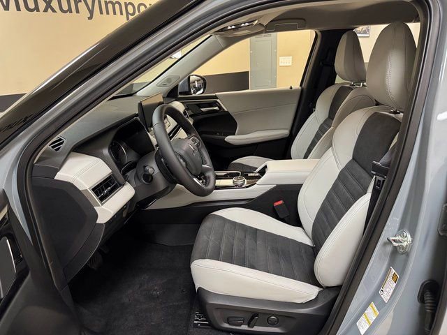 New 2026 Mitsubishi Outlander SE FWD image 8