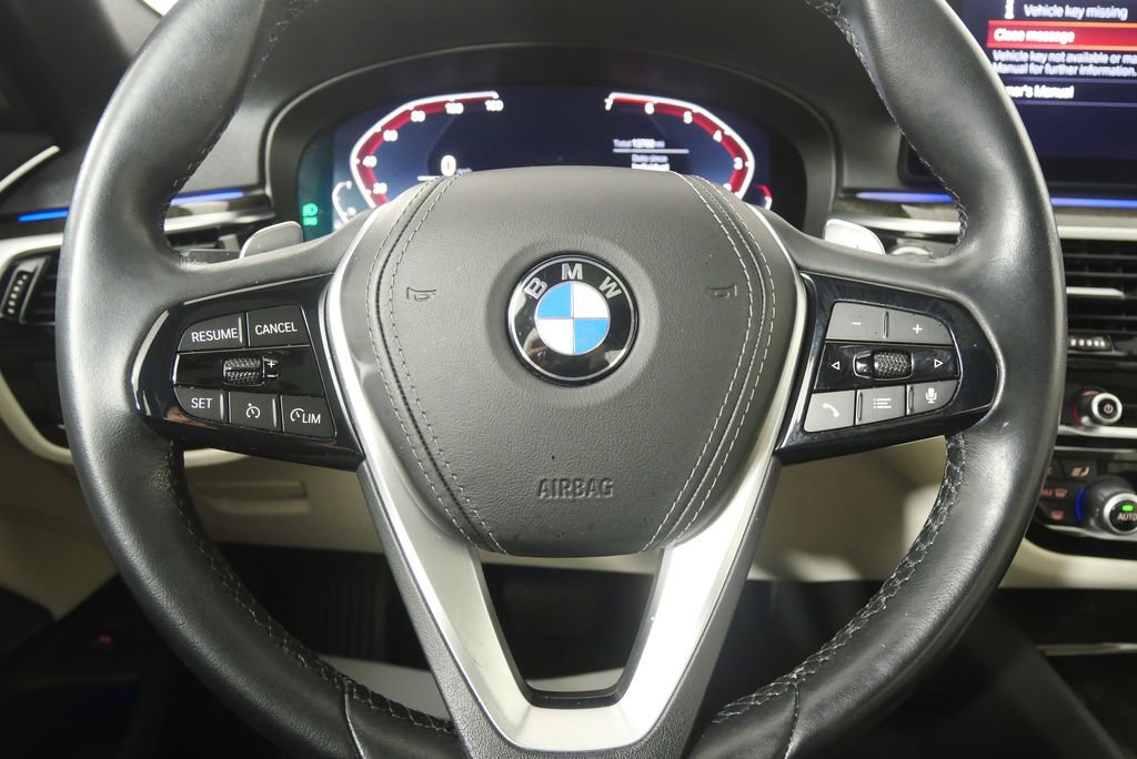 Certified 2023 BMW 530i w/ Premium Package image 19