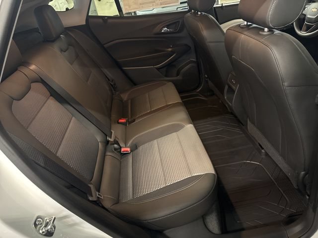 New 2026 Chevrolet Trax LT FWD image 25