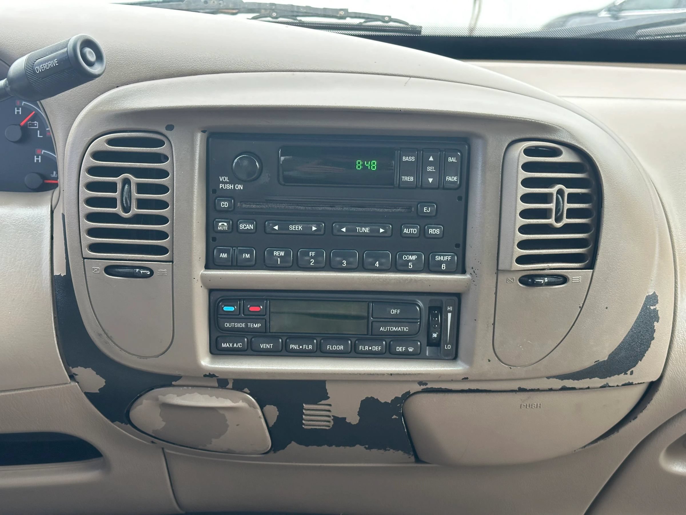 Used 2002 Ford F150 King Ranch RWD image 17