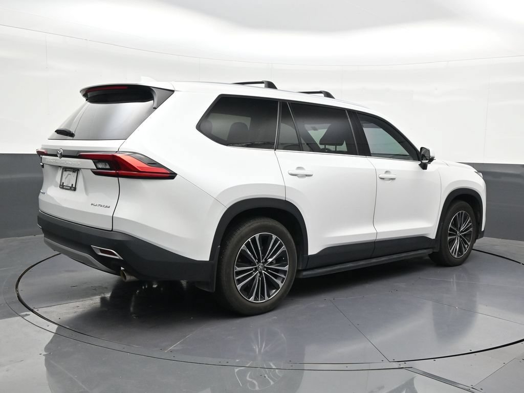 Used 2024 Toyota Grand Highlander AWD Hybrid image 5