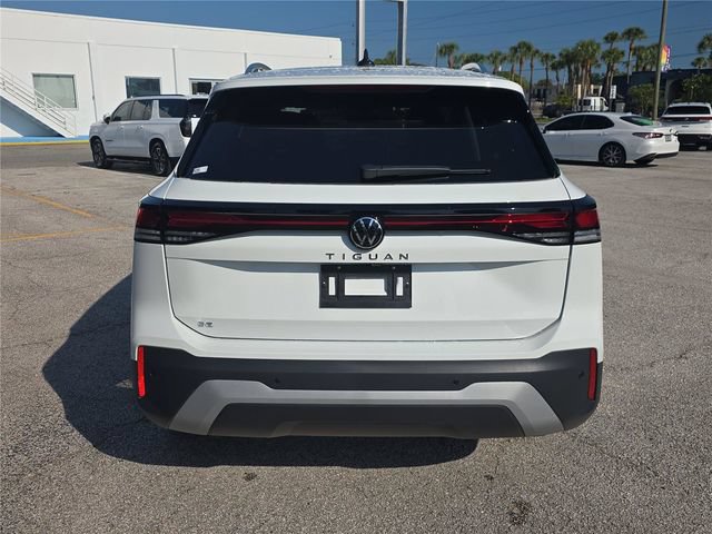 New 2026 Volkswagen Tiguan SE FWD image 4