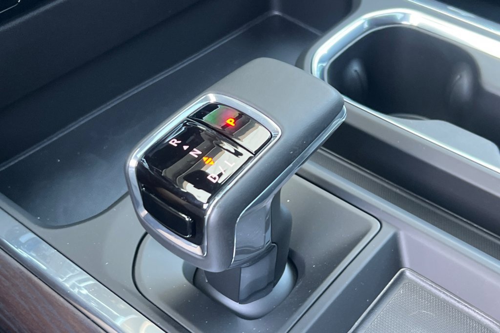 New 2026 GMC Sierra 1500 SLT w/ SLT Premium Package image 18