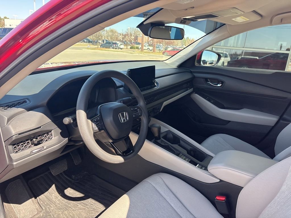 Used 2023 Honda Accord LX image 10